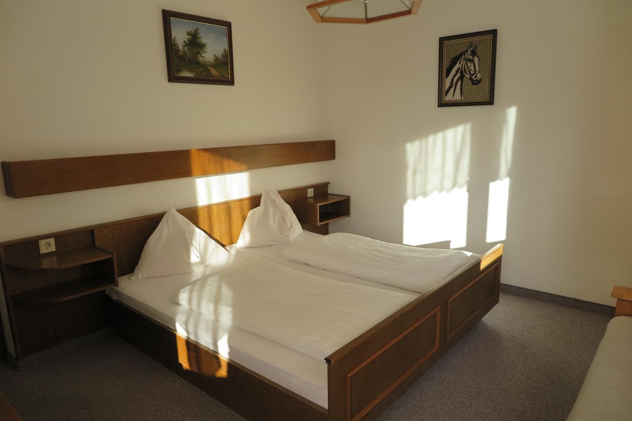 Haus Enzian Sankt Johann im Pongau Quarto foto