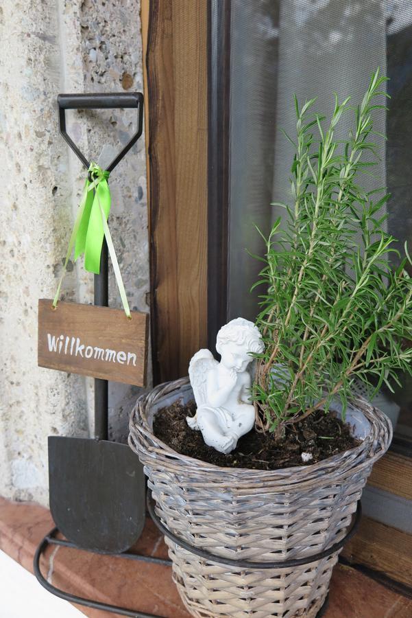 Haus Enzian Sankt Johann im Pongau Exterior foto